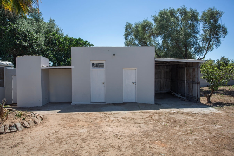 To Let 5 Bedroom Property for Rent in Moorreesburg Western Cape